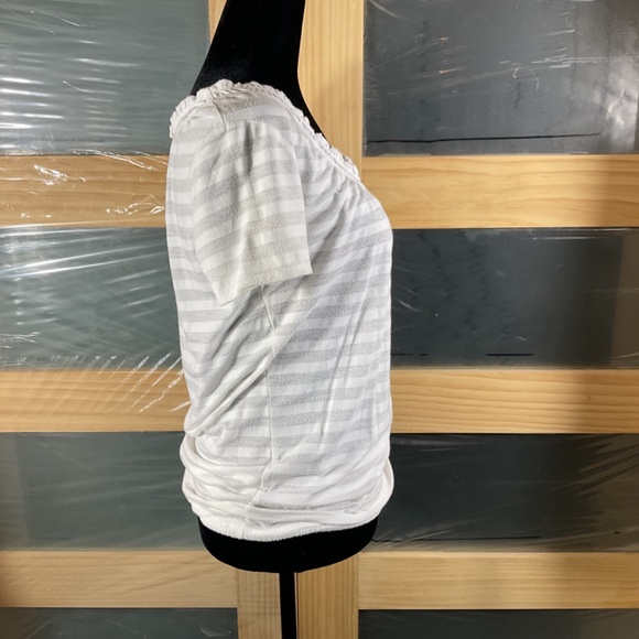 Bum Equipment White Semi-Sheer Striped T-Shirt With Adjustable Tie At Waist - Picture 4 of 9